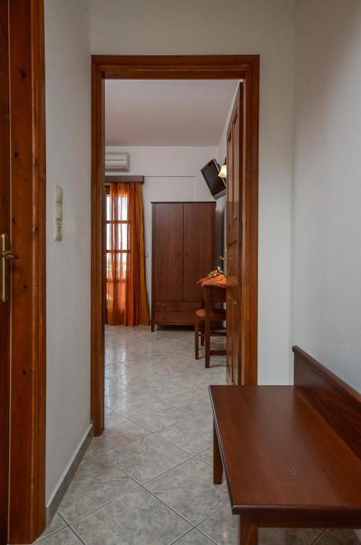 Margaritis Apartments Agia Anna  ภายนอก รูปภาพ